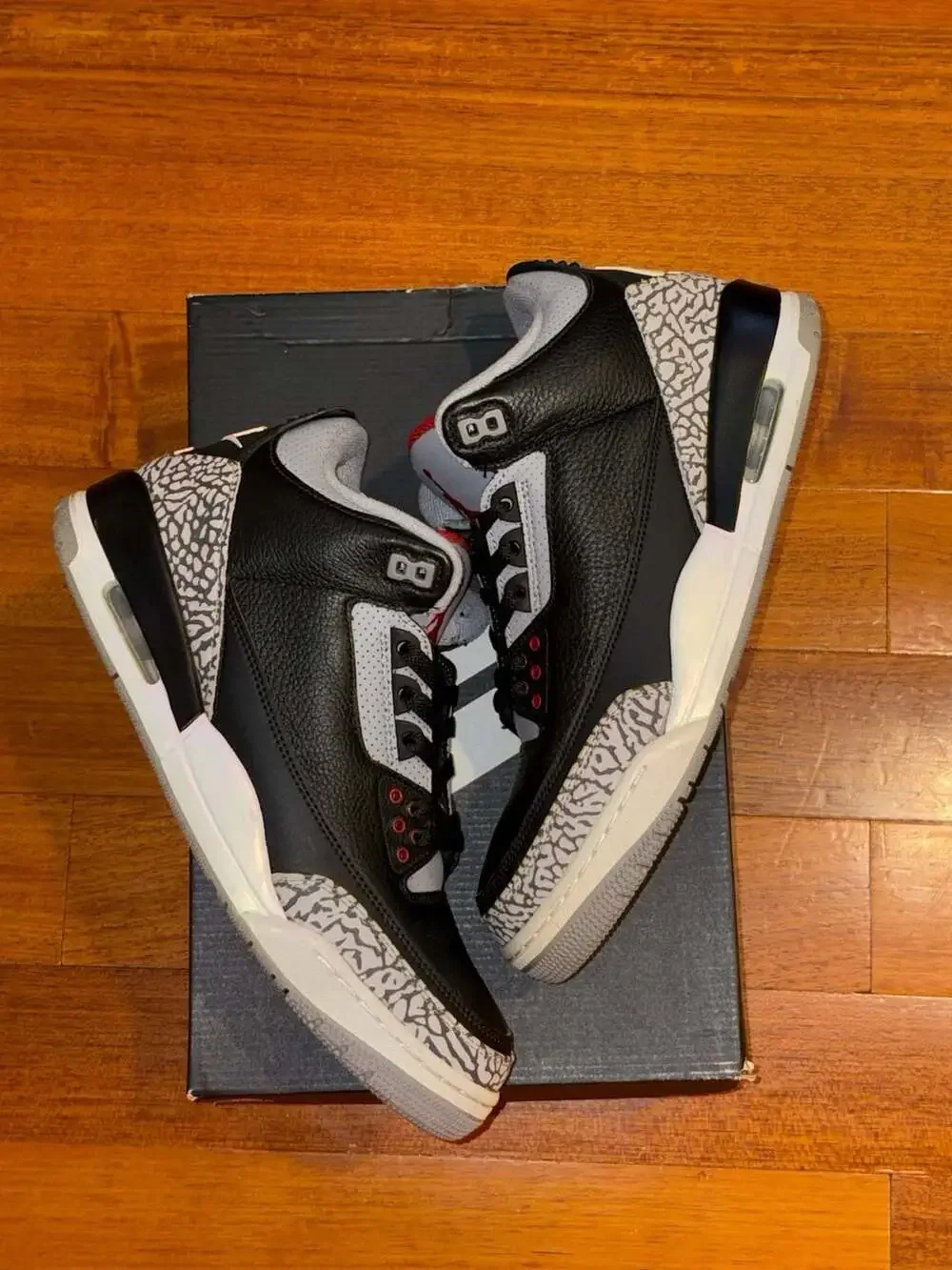 Air Jordan 3 Retro OG Black Cement (2018) Size 10.5 Clean VNDS